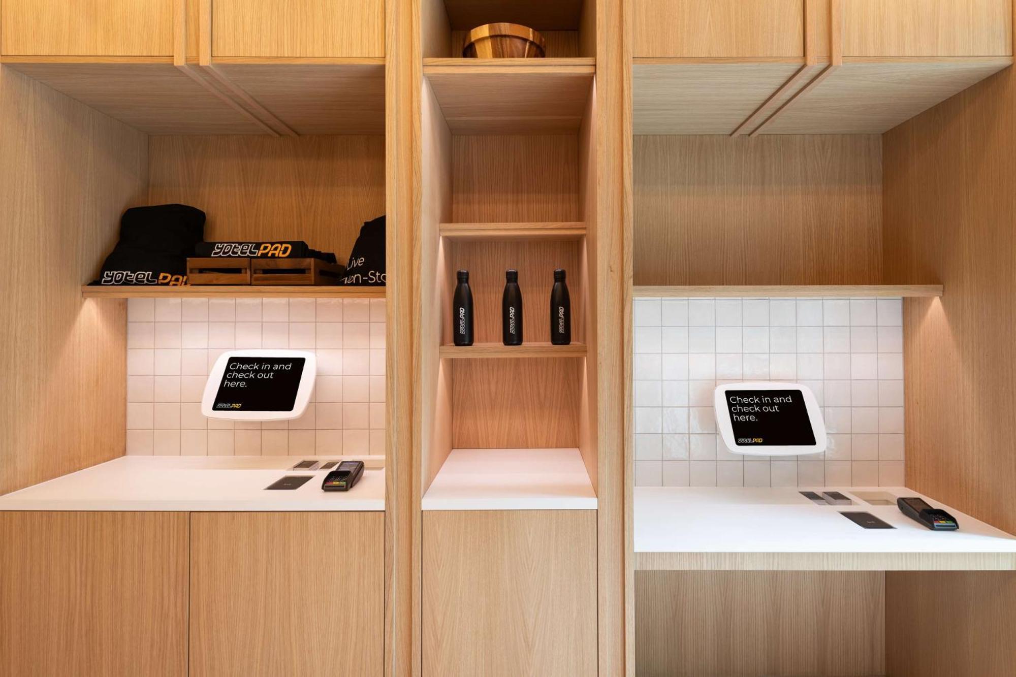 Yotelpad London Stratford Esterno foto
